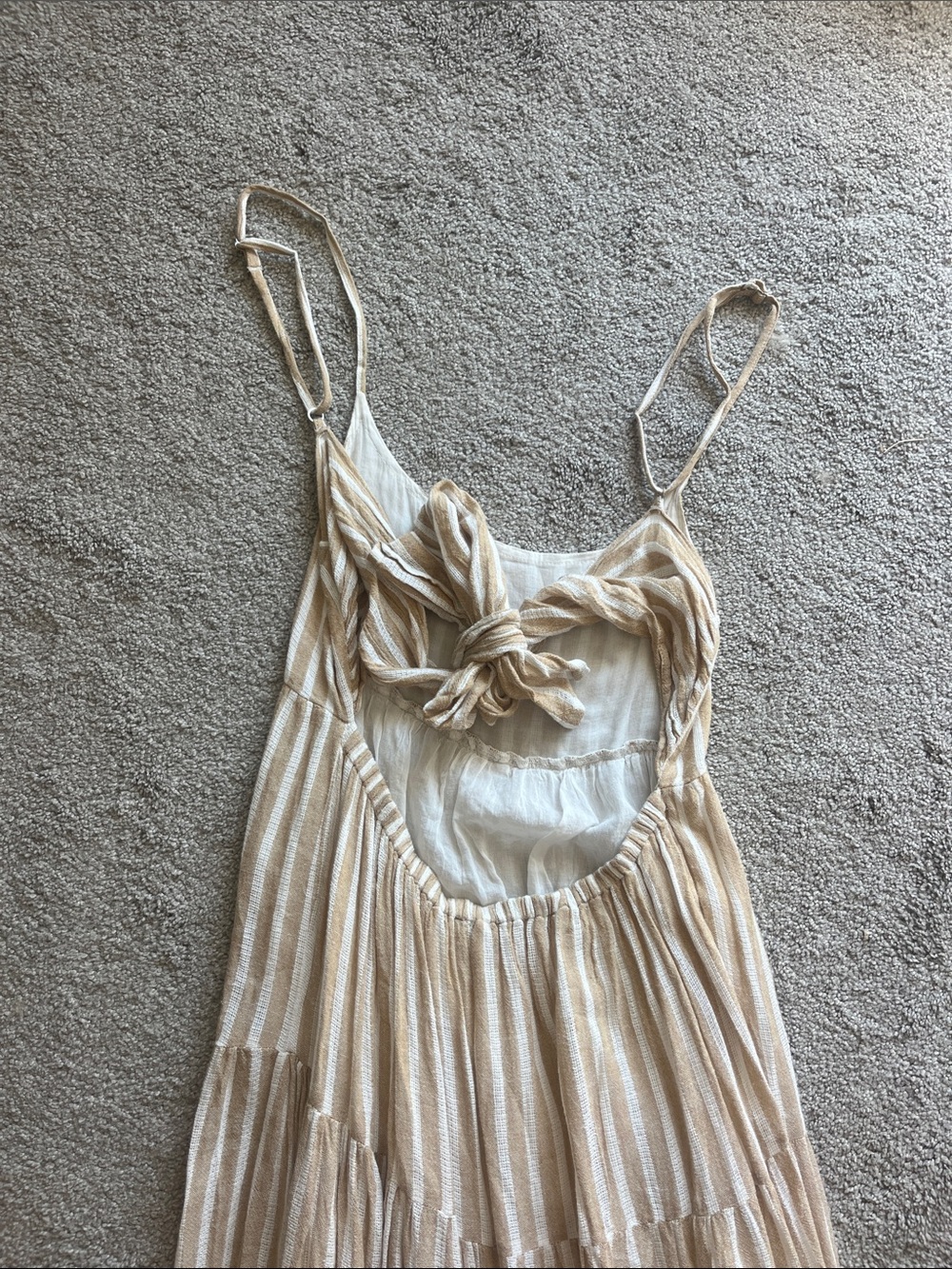 Tan and White Linen Maxi Dress - Picture 4 of 5